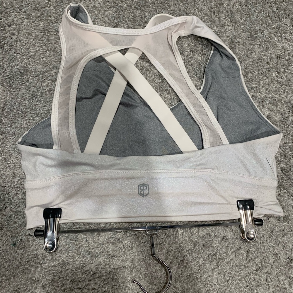 Born Primitive sports bra - Picture 2 of 4